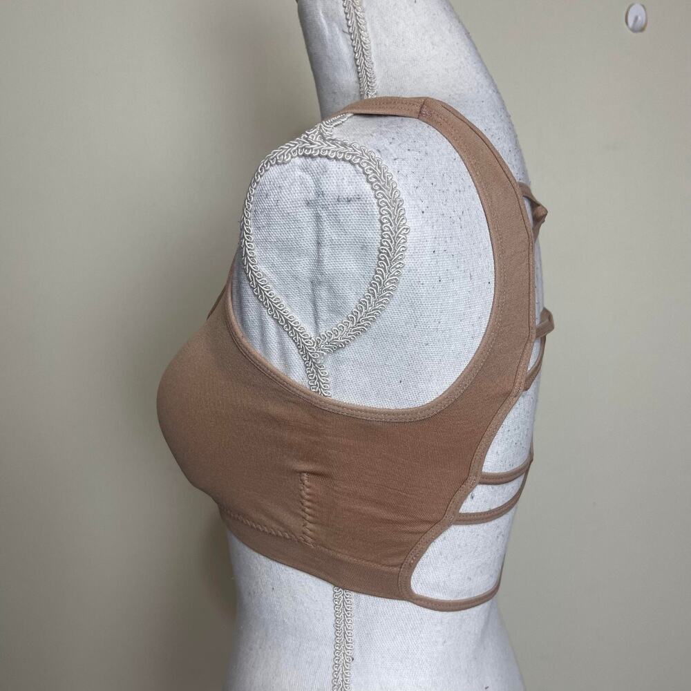 Youmita Sports Bra Cross Back Square Neck For Women, Beige, ( Size Fits S to L)